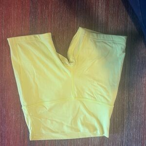 Lululemon 6 inch align shorts electric lemon